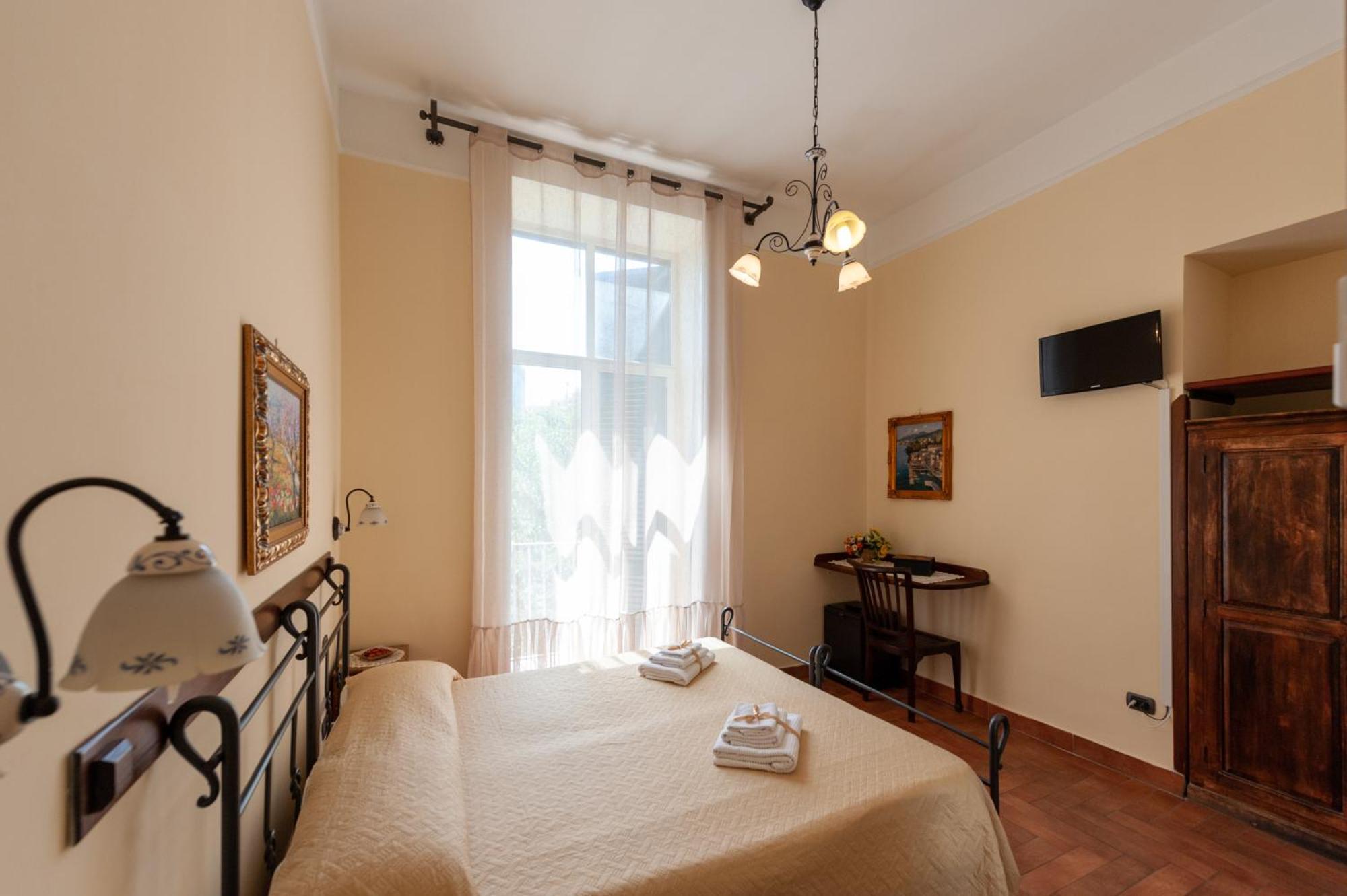 B&B Conte Cavour Naples Exterior photo